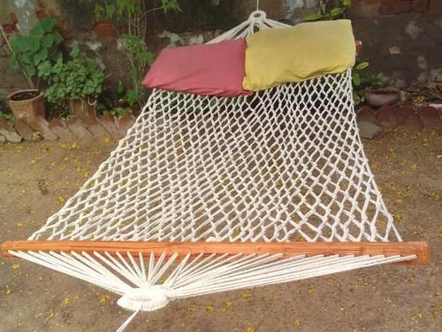 Garden Hammocks - 48" Cotton Rope Hammock with Wooden Spreader Bar, Natural White, Weight Capacity 230 kg, Foldable Design