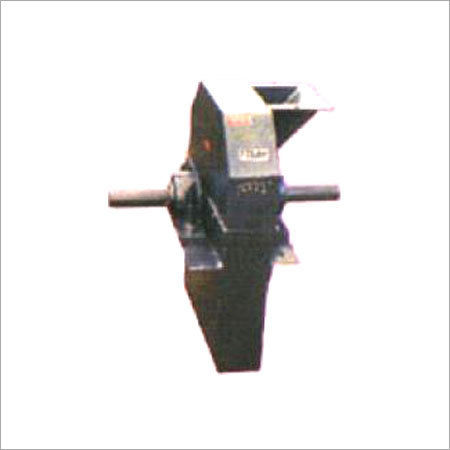 Copra Cutter