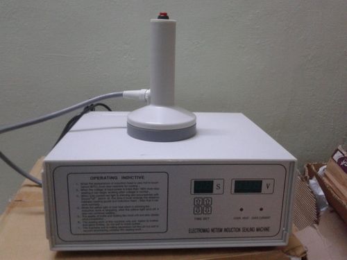 White Portable Type Induction Cap Sealing Machine