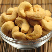 Cashew Nuts W320