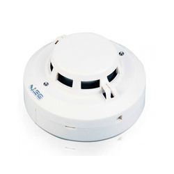 Intelligent Multi Sensor Smoke Detector