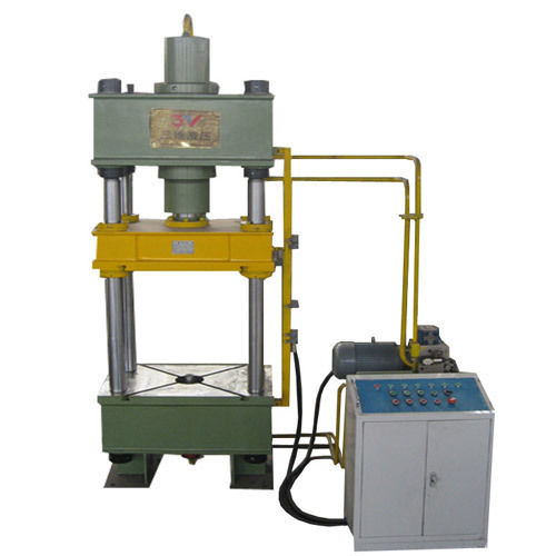 Four Pillar Type Hydraulic Press