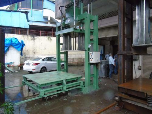 Hydraulic Fibre Pressing Machine