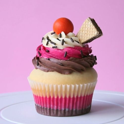 Cup Cakes - Freshly Baked Delicacies | Hygienic Processing, Longer Shelf Life, Rock-Bottom Prices