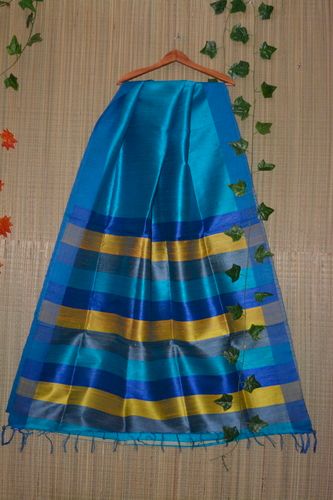 Aezo Free Raw Silk Saree