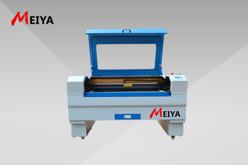 Acrylic Cutting Co2 Laser Engraving Machine