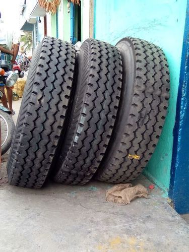 Lorry Retrade Tyres