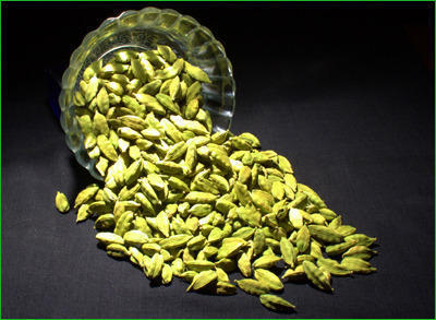 Whole Green Cardamom