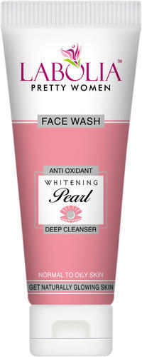 Pretty Women Face Wash 