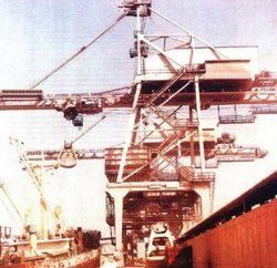 Ship Unloader Crane