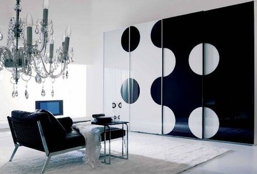 Laminate Style Black and White Wardrobe