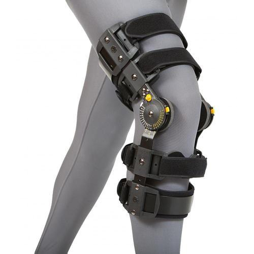 Closed Patellar Rom Knee Brace at Best Price in New Delhi | Rajesh ...
