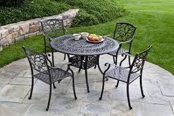 Automatic Mild Steel Outdoor Table