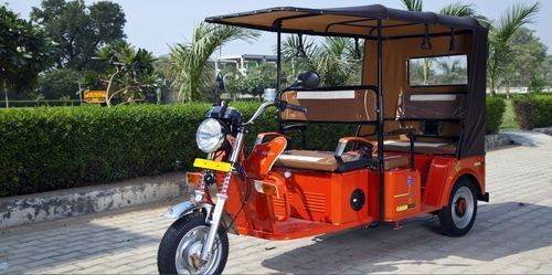 Highly Comfort Electric Rickshaw