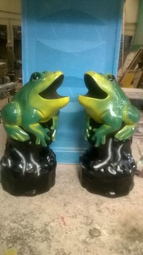 Frog Shaped Animal Dustbin