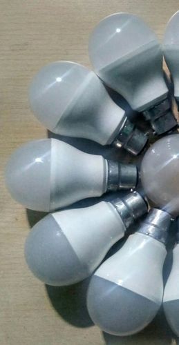 Plastic Body LED Bulbs - Long Life, Extraordinary Finishing | Energy Efficient, Market-Leading Quality