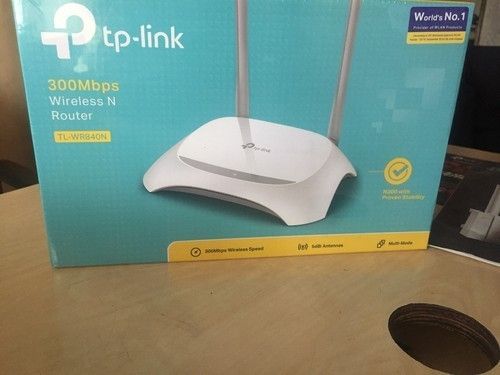 TP Link 300 MBPS Router