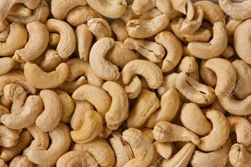 Organic Dried Cashew Nuts
