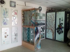  विंडोज और शोकेस के लिए जेपी आर्ट ग्लास 