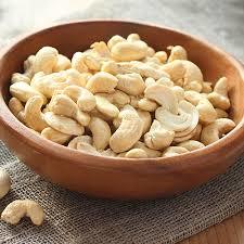 Rich Taste Kalori Kaju Nuts
