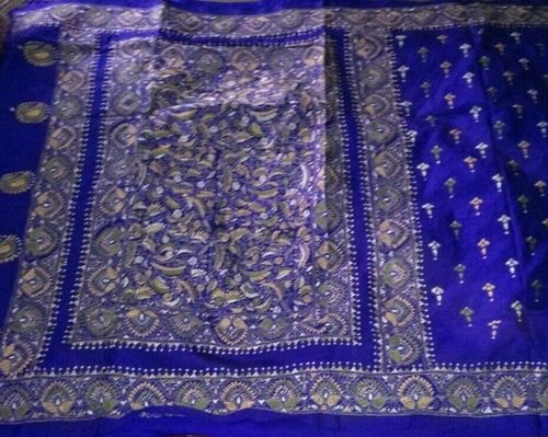 Elegant Rose Motif Nakshi Kantha Stitch Bangalore Silk Saree – WeaversIndia