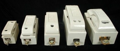 Porcelain Fuse Units - Durable Porcelain Material, High-Performance Electrical Safety | Designed for Industrial and Domestic Use