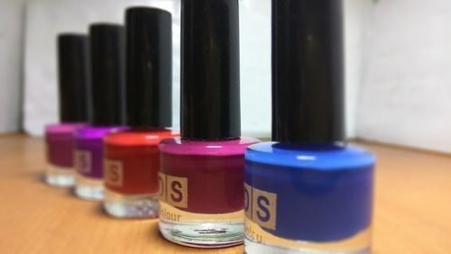 Attractive Look Nail Paints