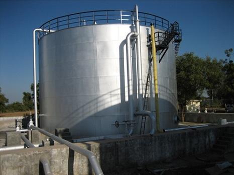 Industrial Vertical Storage Tank