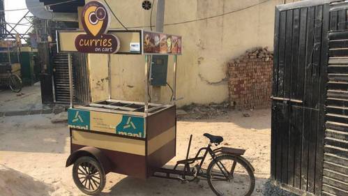 Curries On Cart (Push Cart)