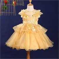 Classic Yellow Applique Dress Gender: Girls