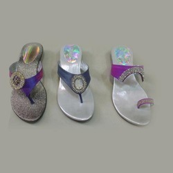 कॉज़ल और फैंसी लेडीज़ स्लिपर