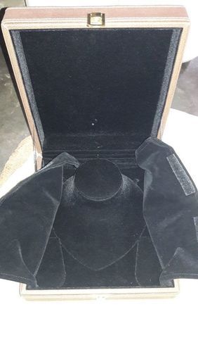 Necklace Box