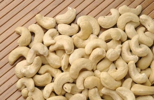 Cashew Nuts - W240, W320, W450, W500 | Premium Quality, Low Moisture Content, Vacuum Packed