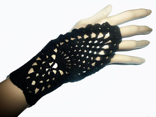 Hand Cuff Lace