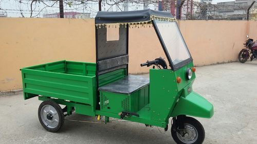 Electric Cargo Rickshaw