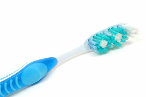 Tooth Brush - Supreme Quality Raw Material, Ergonomic Design | Excellent Finish, Robust Construction, Affordable Pricing