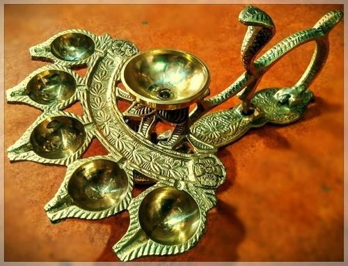 Brass Panchmukhi Aarti Diya