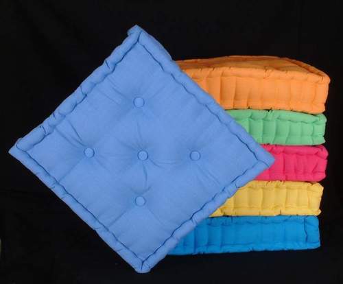 Light Weight Box Cushion