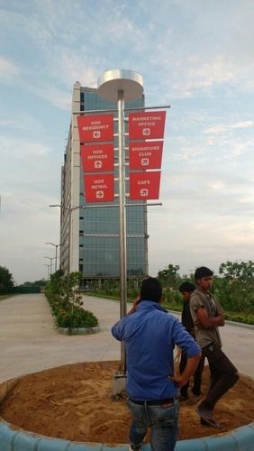 Attractive Color Totem Sign