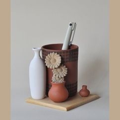  Combination Pen Stand