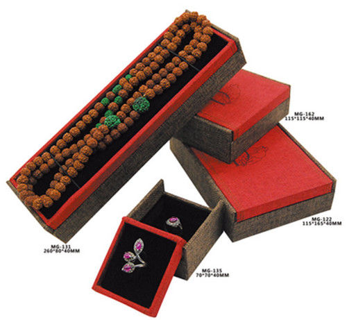 Elegant Mahogany Jewelry Packaging Box