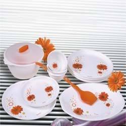 Plastic Dinner Sets