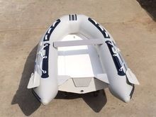 3 People Ce Certificate And New Small Fiberglass Boat