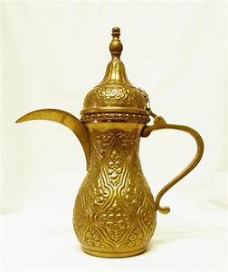 Brass Arabic Coffee Pot (CF-891)