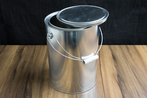 5 Ltr. Round Tin Container