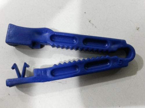 Sturdy Umbilical Cord Clamp