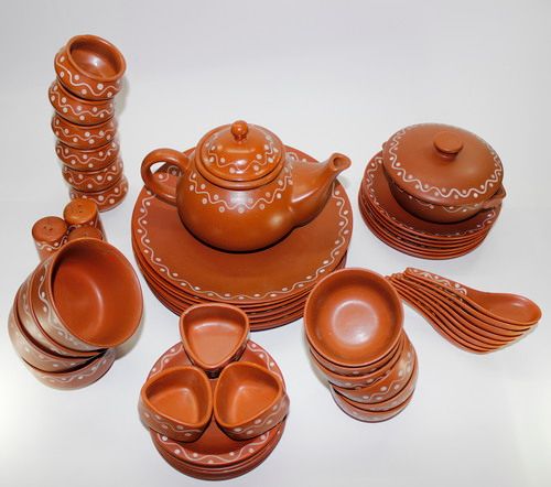 High Strength Traditional Dinner Set