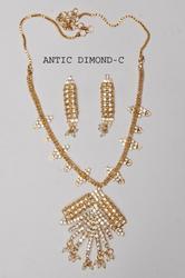 Antic Diamond Necklace Set