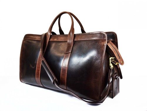 Elegant Leather Carry Bag