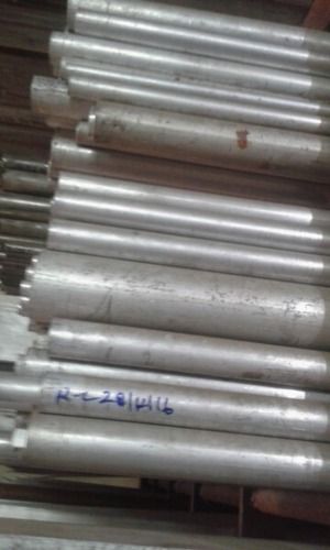 Metal Pipe - Color: Silver